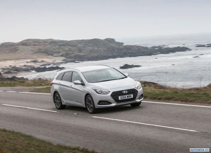 2015 Hyundai i40 Tourer - фотография 9 из 61 2015 Hyundai i40 Tourer - фотография 9 из 61