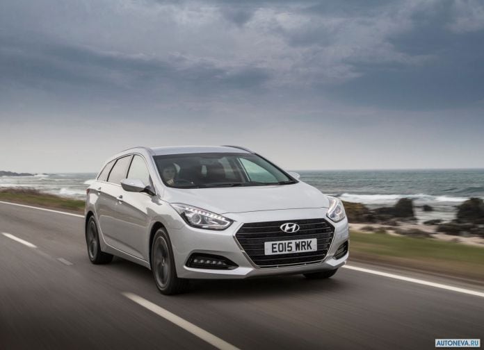 2015 Hyundai i40 Tourer - фотография 11 из 61 2015 Hyundai i40 Tourer - фотография 11 из 61