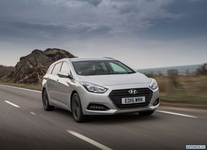 2015 Hyundai i40 Tourer - фотография 13 из 61 2015 Hyundai i40 Tourer - фотография 13 из 61