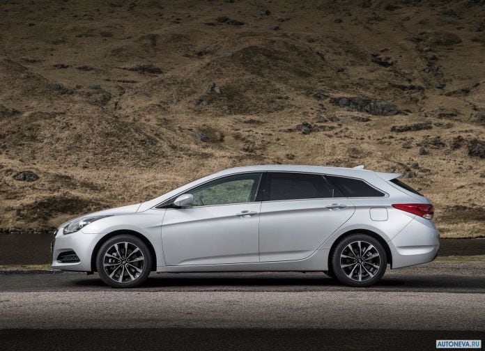 2015 Hyundai i40 Tourer - фотография 24 из 61 2015 Hyundai i40 Tourer - фотография 24 из 61
