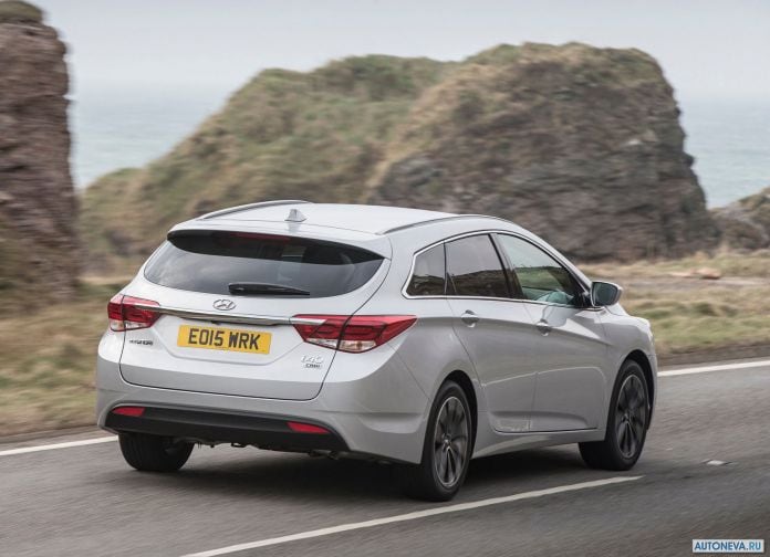2015 Hyundai i40 Tourer - фотография 30 из 61