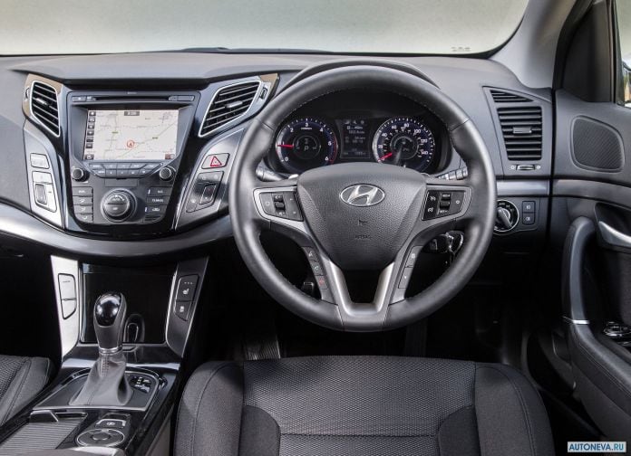 2015 Hyundai i40 Tourer - фотография 39 из 61
