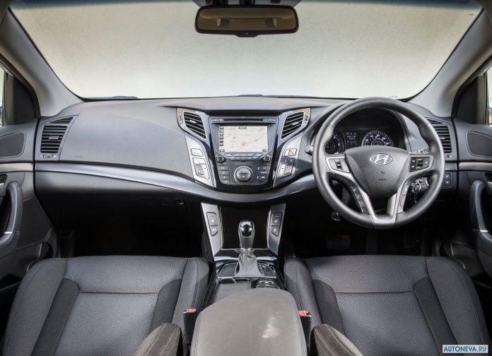 2015 Hyundai i40 Tourer - фотография 40 из 61