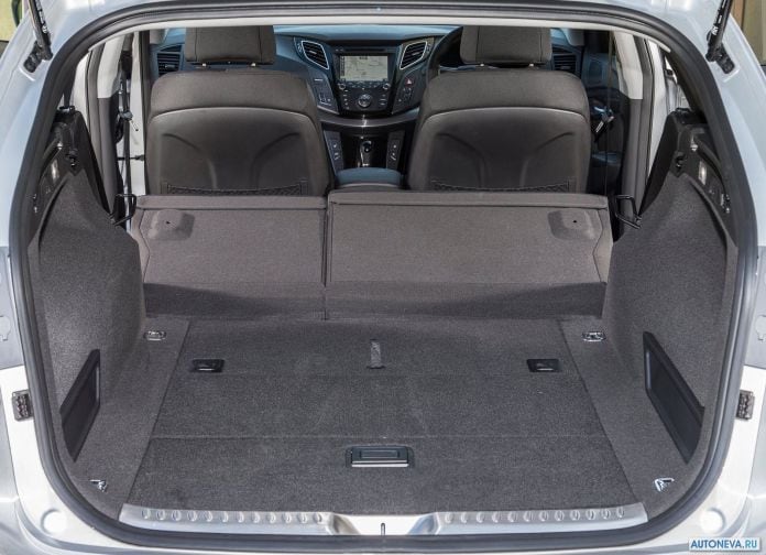 2015 Hyundai i40 Tourer - фотография 50 из 61 2015 Hyundai i40 Tourer - фотография 50 из 61