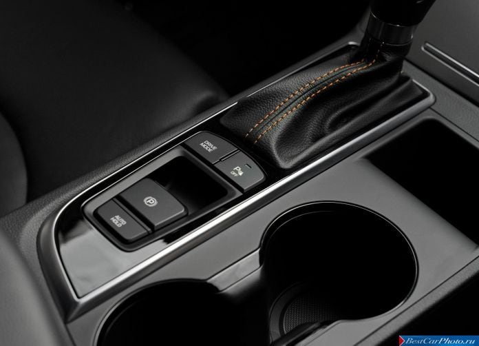 2015 Hyundai Sonata - фотография 26 из 61 2015 Hyundai Sonata - фотография 26 из 61