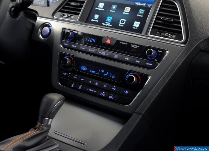 2015 Hyundai Sonata - фотография 30 из 61 2015 Hyundai Sonata - фотография 30 из 61
