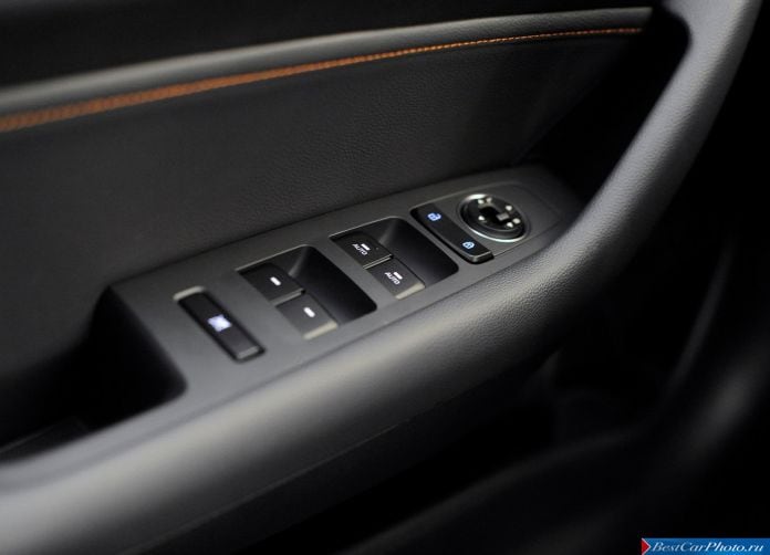 2015 Hyundai Sonata - фотография 38 из 61