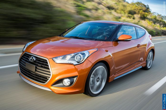 2016 Hyundai Veloster - фотография 2 из 66