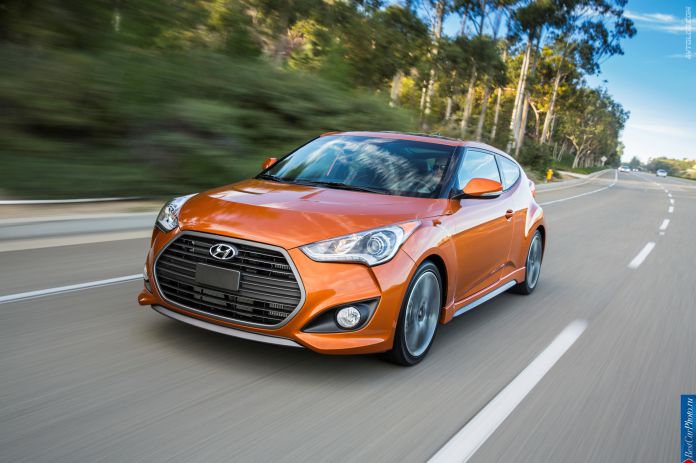 2016 Hyundai Veloster - фотография 7 из 66
