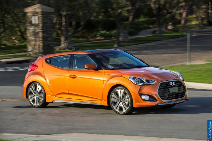 2016 Hyundai Veloster - фотография 31 из 66
