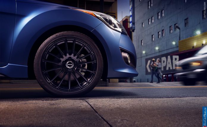 2016 Hyundai Veloster - фотография 46 из 66