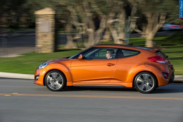 2016 Hyundai Elantra GT - фотография 62 из 115