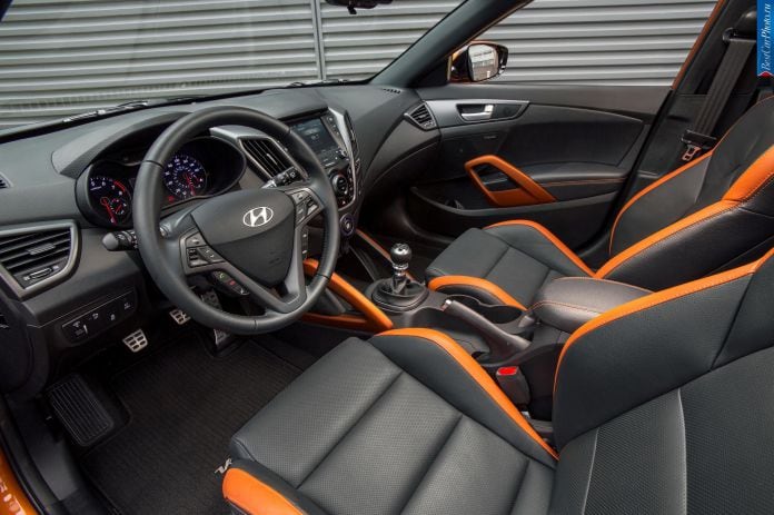 2016 Hyundai Elantra GT - фотография 107 из 115 2016 Hyundai Elantra GT - фотография 107 из 115