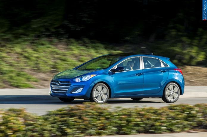 2016 Hyundai Elantra GT - фотография 10 из 115
