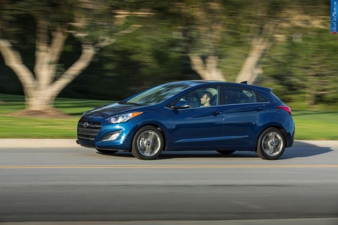 2016 Hyundai Elantra GT - фотография 20 из 115 2016 Hyundai Elantra GT - фотография 20 из 115