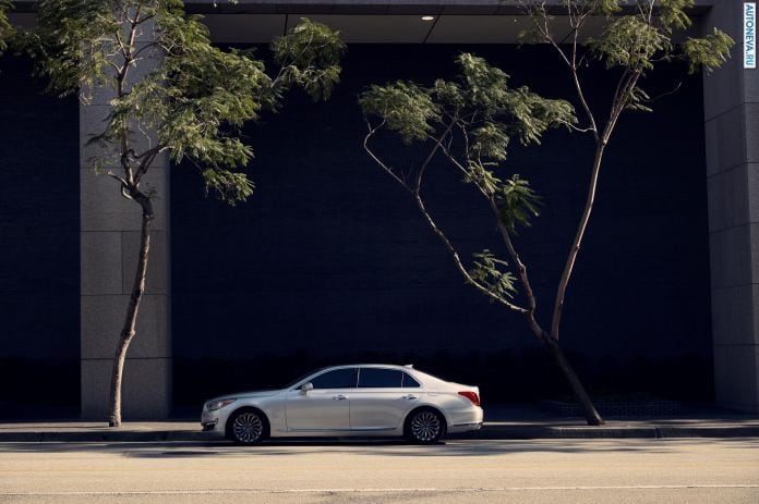 2016 Hyundai G90 - фотография 13 из 125