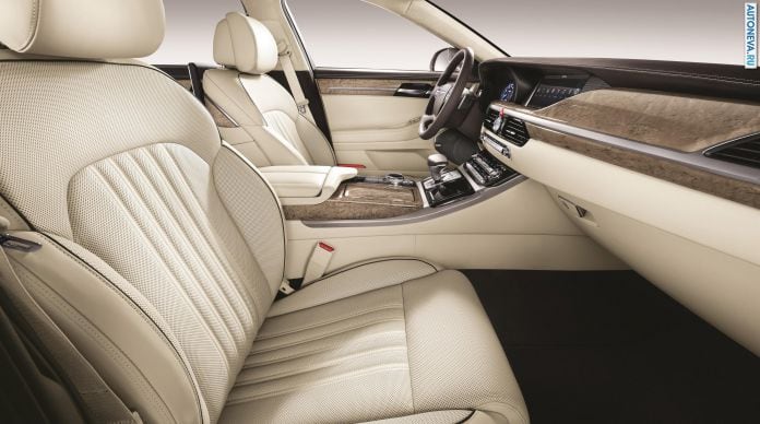 2016 Hyundai G90 - фотография 76 из 125