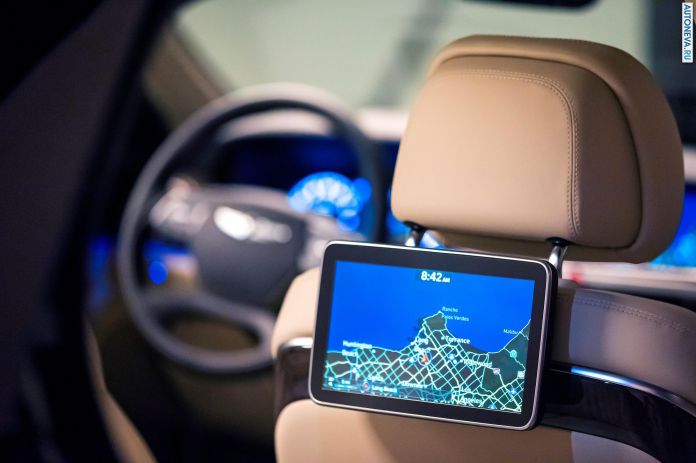 2016 Hyundai G90 - фотография 89 из 125