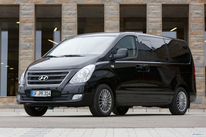 2016 Hyundai H1 Wagon - фотография 2 из 13