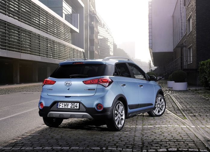 2016 Hyundai i20 Active - фотография 2 из 6