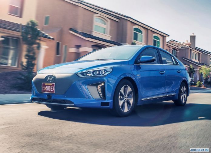 2016 Hyundai Ioniq Autonomous Concept - фотография 1 из 27 2016 Hyundai Ioniq Autonomous Concept - фотография 1 из 27