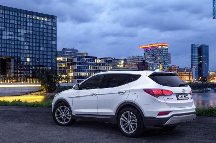 2016 Hyundai Santa Fe - фотография 2 из 4