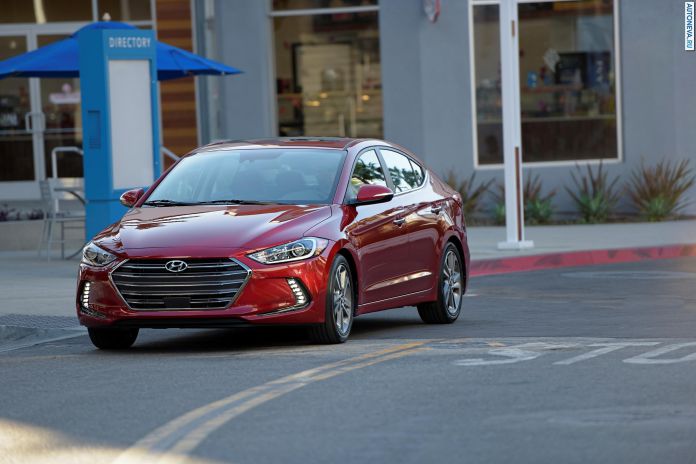 2017 Hyundai Elantra - фотография 11 из 51 2017 Hyundai Elantra - фотография 11 из 51