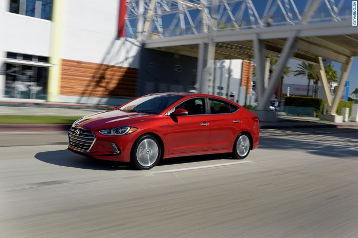 2017 Hyundai Elantra - фотография 15 из 51 2017 Hyundai Elantra - фотография 15 из 51
