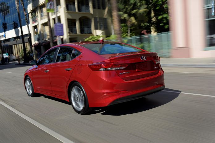 2017 Hyundai Elantra - фотография 17 из 51 2017 Hyundai Elantra - фотография 17 из 51
