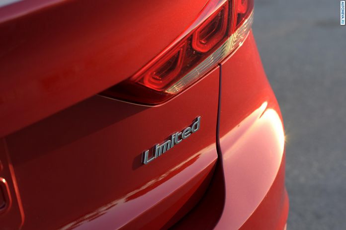 2017 Hyundai Elantra - фотография 21 из 51 2017 Hyundai Elantra - фотография 21 из 51