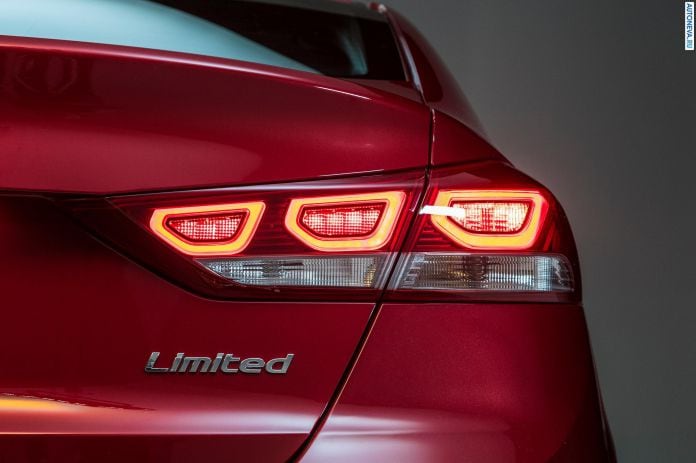2017 Hyundai Elantra - фотография 26 из 51 2017 Hyundai Elantra - фотография 26 из 51