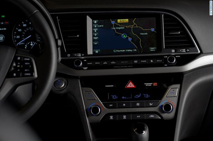 2017 Hyundai Elantra - фотография 39 из 51 2017 Hyundai Elantra - фотография 39 из 51