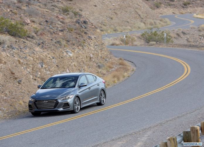 2017 Hyundai Elantra Sport - фотография 11 из 73 2017 Hyundai Elantra Sport - фотография 11 из 73