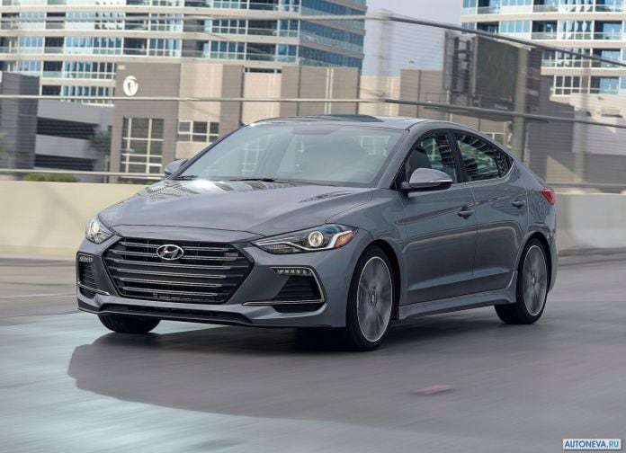 2017 Hyundai Elantra Sport - фотография 17 из 73 2017 Hyundai Elantra Sport - фотография 17 из 73