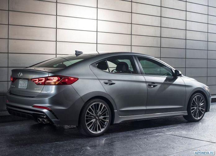 2017 Hyundai Elantra Sport - фотография 29 из 73