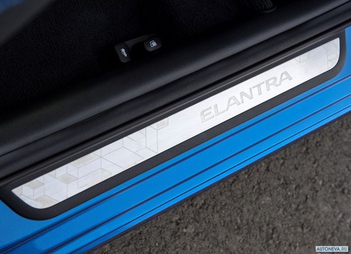 2017 Hyundai Elantra Sport - фотография 55 из 73