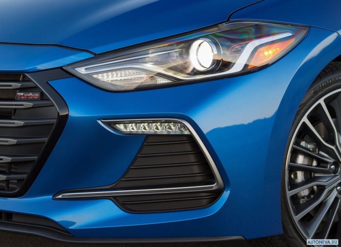2017 Hyundai Elantra Sport - фотография 57 из 73