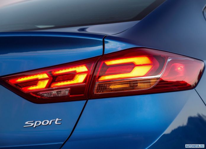 2017 Hyundai Elantra Sport - фотография 60 из 73