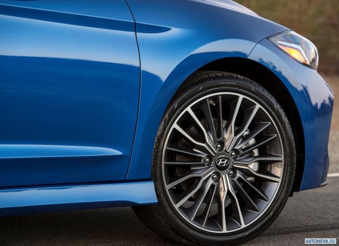 2017 Hyundai Elantra Sport - фотография 68 из 73