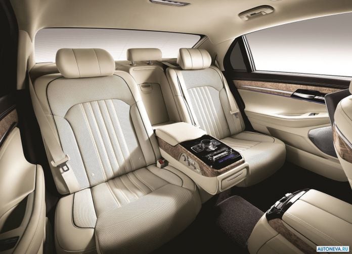 2017 Genesis G90 - фотография 35 из 106 2017 Genesis G90 - фотография 35 из 106