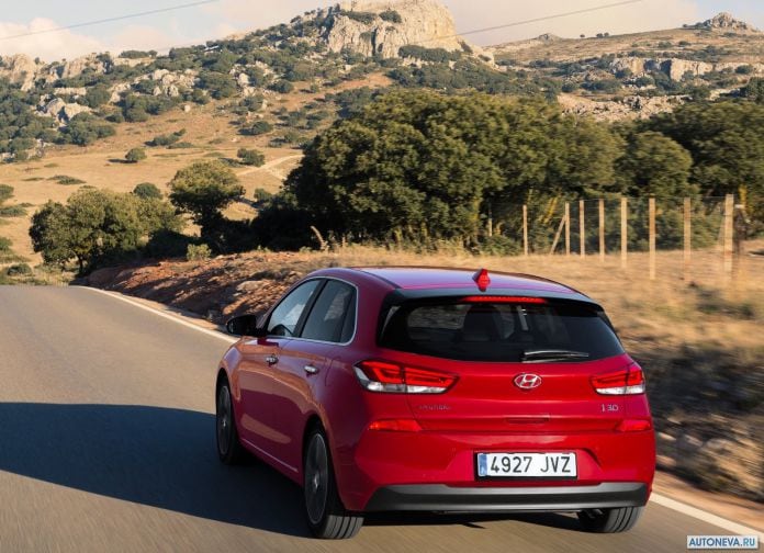 2017 Hyundai i30 - фотография 19 из 71 2017 Hyundai i30 - фотография 19 из 71