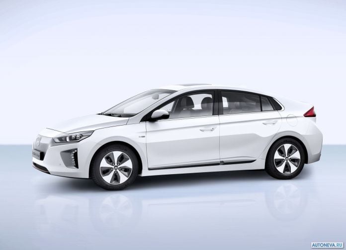 2016 Hyundai Ioniq - фотография 5 из 42 2016 Hyundai Ioniq - фотография 5 из 42
