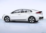 hyundai_2017_ioniq_008.jpg