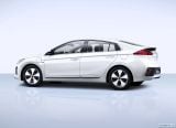 hyundai_2017_ioniq_010.jpg