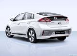 hyundai_2017_ioniq_011.jpg