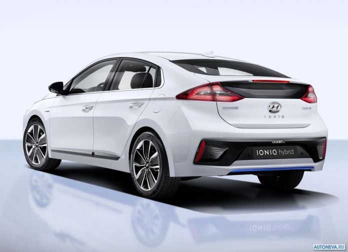 2016 Hyundai Ioniq - фотография 12 из 42 2016 Hyundai Ioniq - фотография 12 из 42