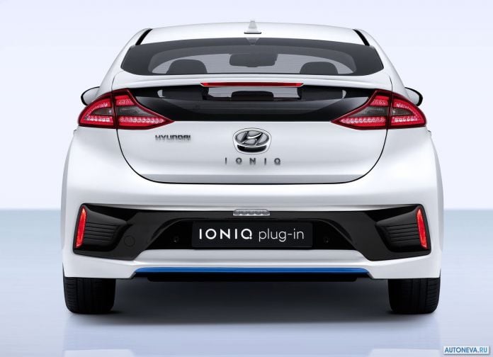 2016 Hyundai Ioniq - фотография 19 из 42 2016 Hyundai Ioniq - фотография 19 из 42
