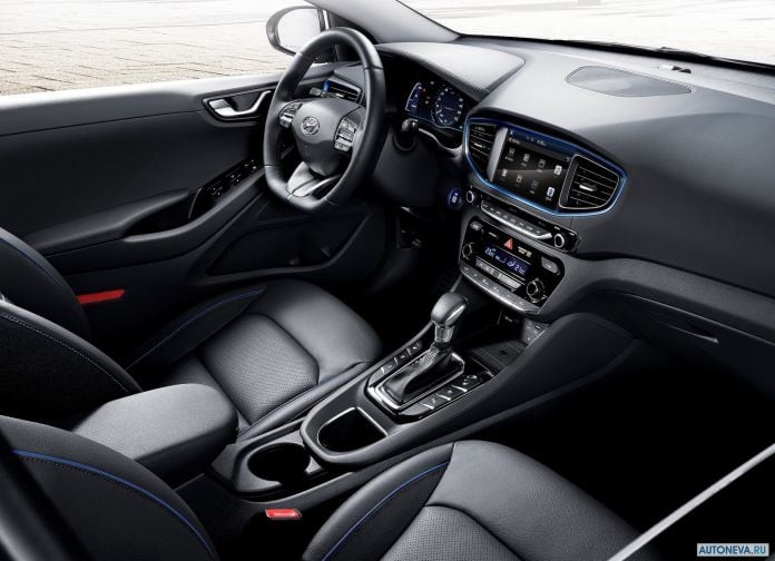 2016 Hyundai Ioniq - фотография 27 из 42 2016 Hyundai Ioniq - фотография 27 из 42