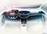 hyundai_2017_ioniq_039.jpg