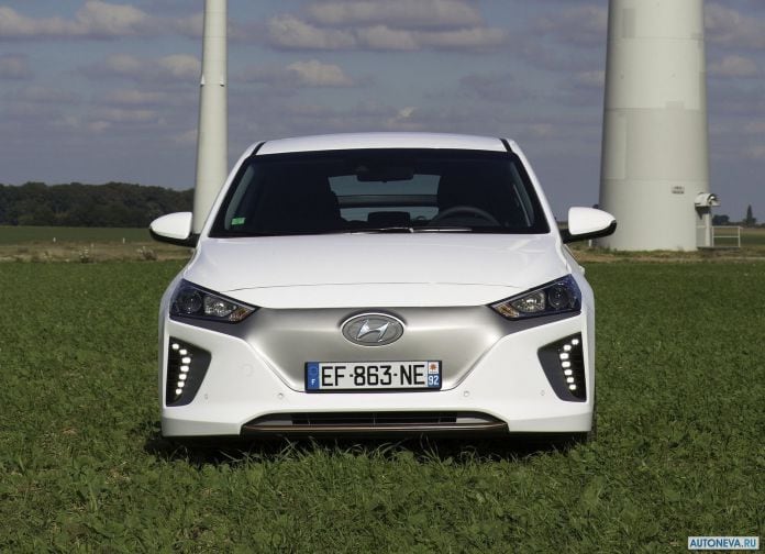2017 Hyundai Ioniq - фотография 5 из 90 2017 Hyundai Ioniq - фотография 5 из 90